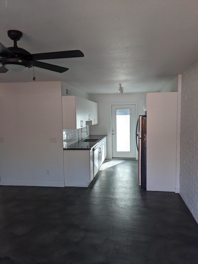 Foto del edificio - 4401 N 21st St