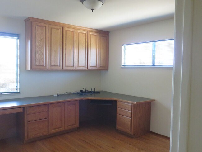 Foto del edificio - 2bd/2ba + 1bd/1ba country living home