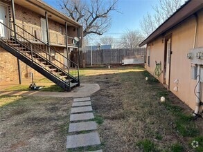 Building Photo - 312 N Caddo St