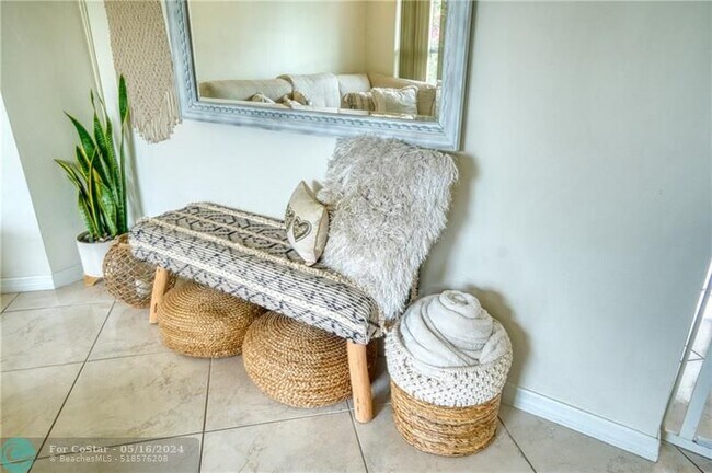 Foto del edificio - 1830 NW 32nd Ct