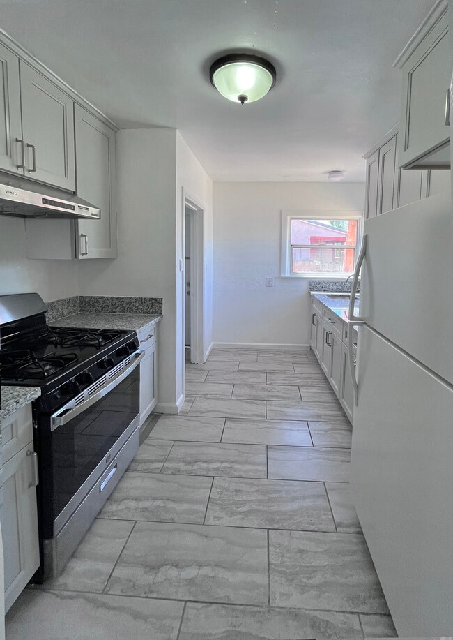 Foto del edificio - 2860 35th Ave