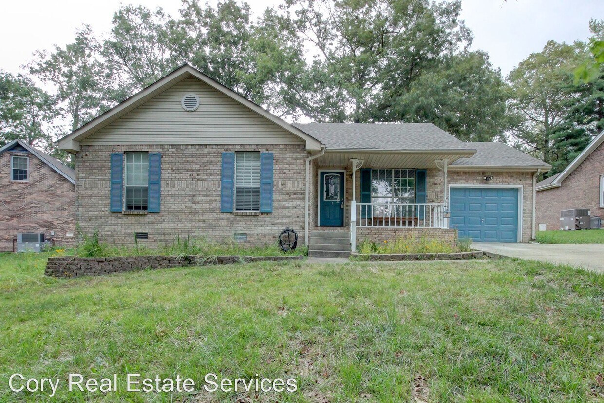 3 br, 2 bath House 229 Millstone Circle House Rental in Clarksville