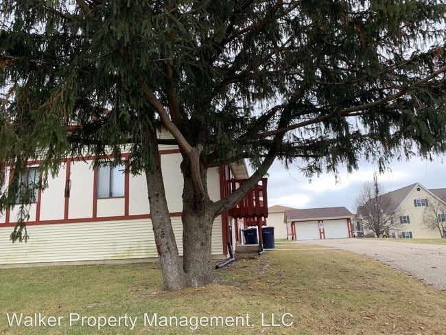 Building Photo - 3226 Randolph Rd