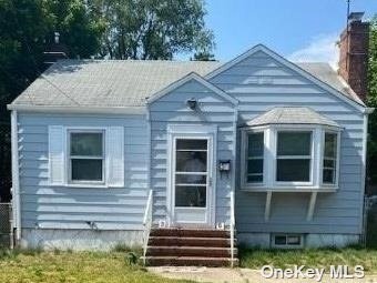 Primary Photo - 36 I U Willets Rd