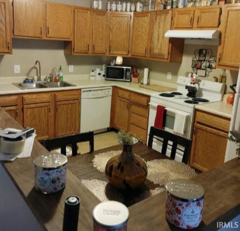 Building Photo - 2853 Plaza Ct