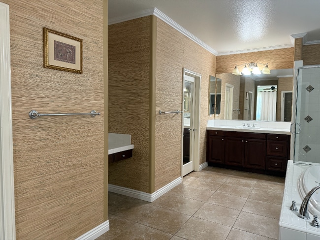 Building Photo - 13652 Perry Ann Cir