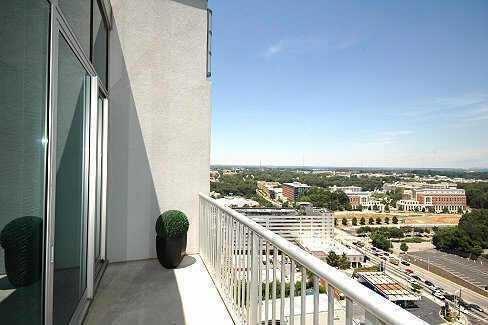 Foto del edificio - 44 Peachtree Pl NW