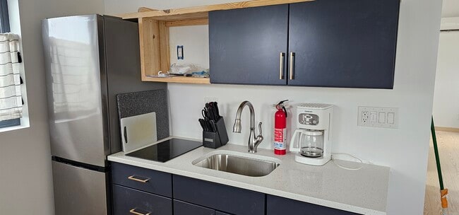 Foto del edificio - 1413 Hazel St
