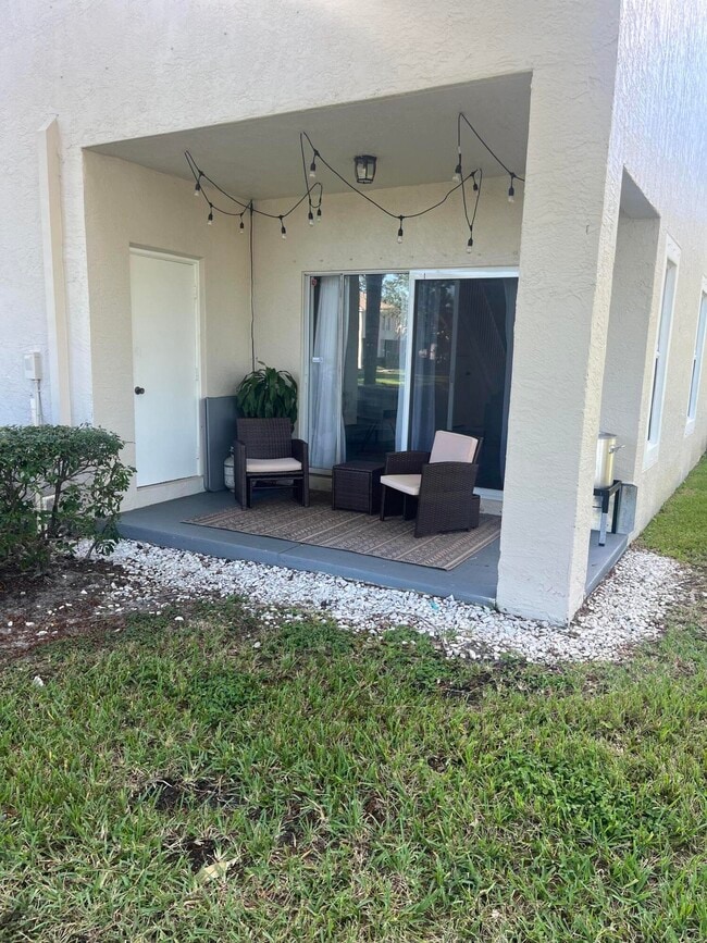 Building Photo - 4860 Palmbrooke Terrace