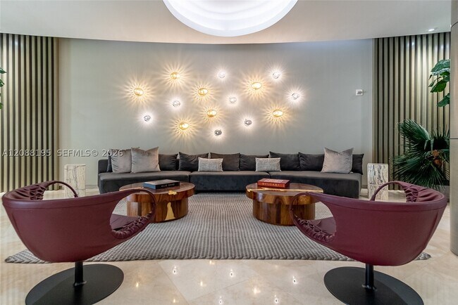 Foto del edificio - 10275 Collins Ave