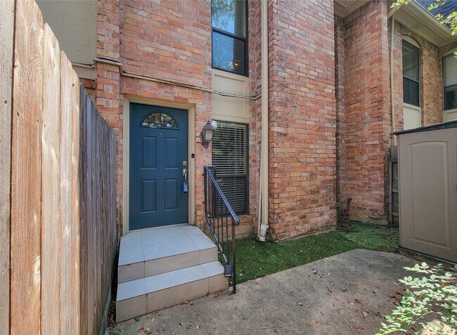 Foto del edificio - 1601 S Shepherd Dr