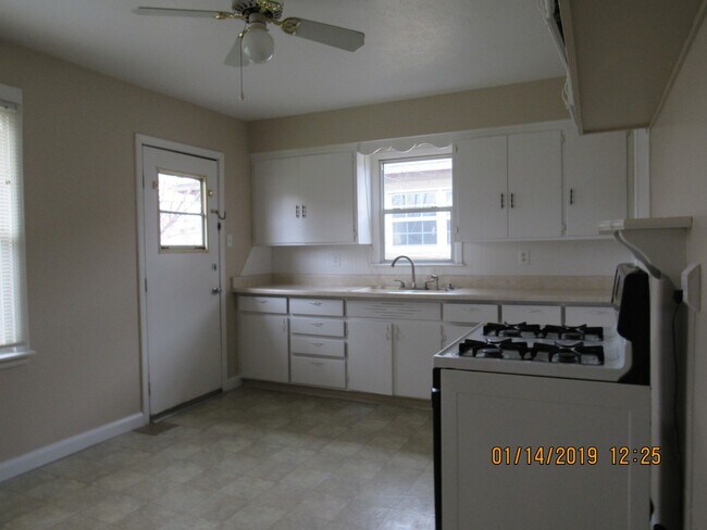Foto del edificio - 1424 NW Logan Ave