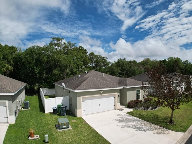 Building Photo - 5234 Oakland Lake Cir