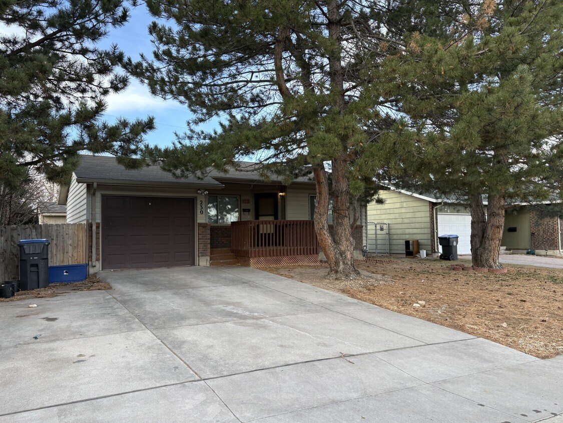 Foto principal - 230 Reed Ave