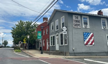 Building Photo - 54 Main St