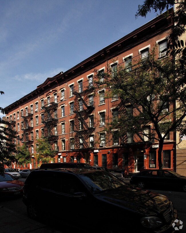 Building Photo - 265-273 W 146th St