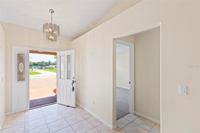 Building Photo - 113 Pritchard Dr