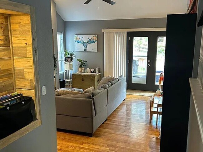 Foto del edificio - 13729 Narrowleaf Dr