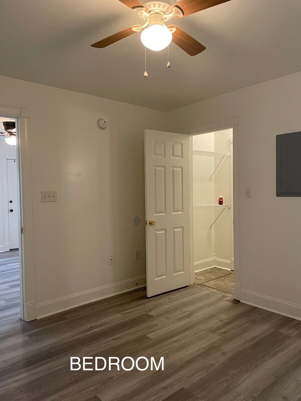 Foto del edificio - 231 E 13th St