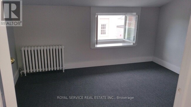 Building Photo - 18 Walton St