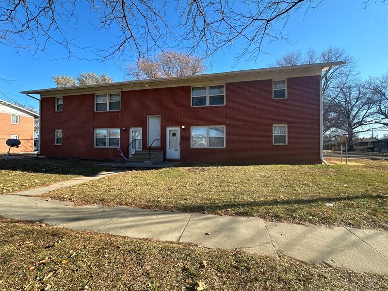 Primary Photo - 3800 N 52nd St