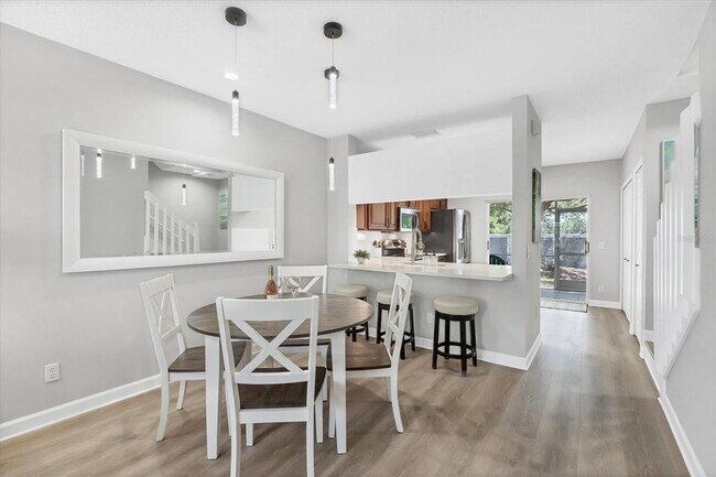 Building Photo - 4688 Sabal Key Dr