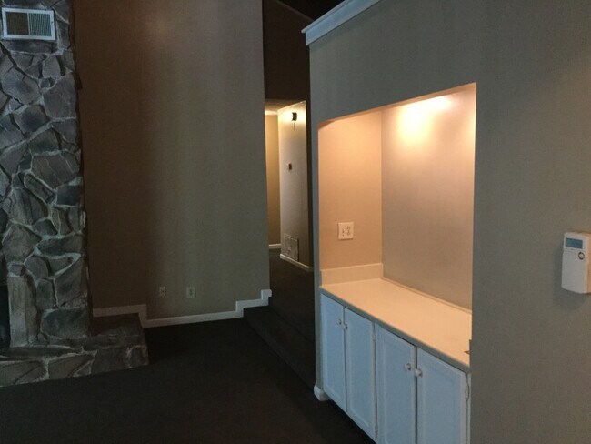 Foto del edificio - Convenient Decatur Condo Near Schools, Col...