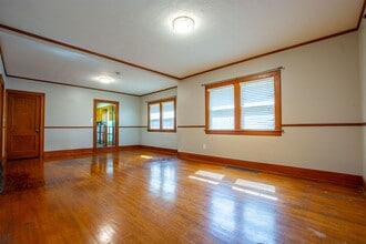 Building Photo - 1436 N D St