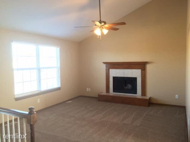 Building Photo - 3 br, 2 bath House - 3026 SW Shadow Brook Dr