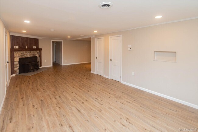 Foto del edificio - 79 Mountainside Rd