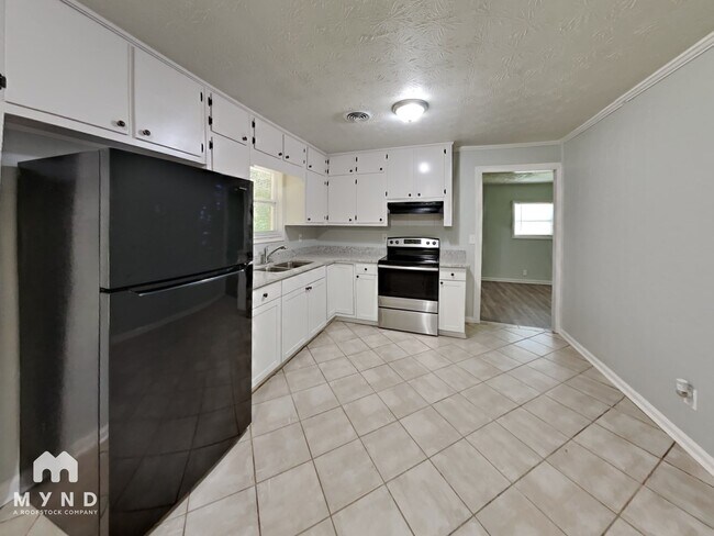 Foto del edificio - 1638 Atherton Dr