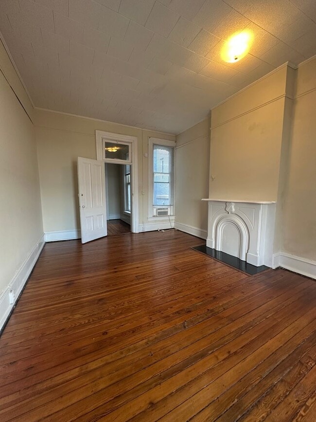 Photo - 708 Court St Apartment