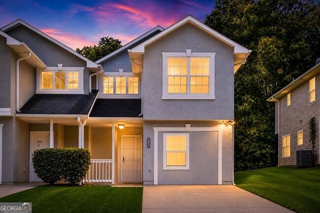 Building Photo - 312 Louise Ln