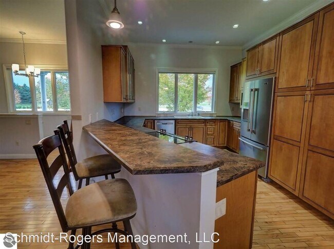 Foto del edificio - 4 br, 3.5 bath House - 3884 Smokey Ridge Road