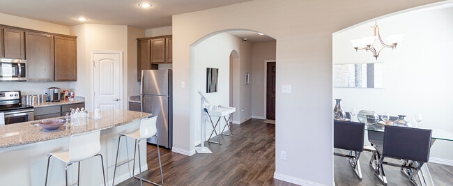 Building Photo - 14544 Trough Ln