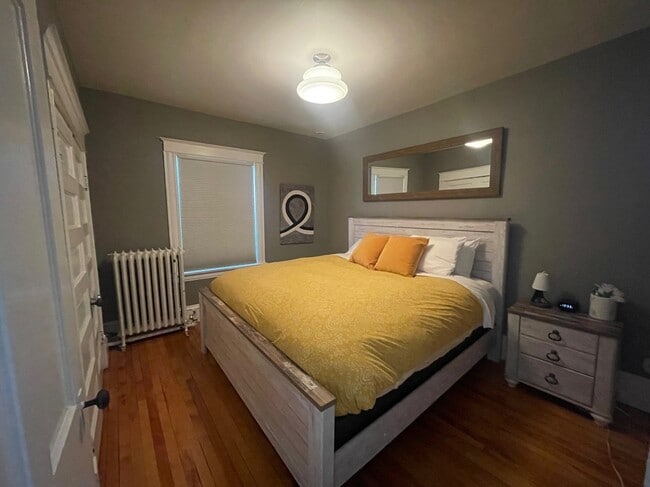 Foto del edificio - 4453 York Ave S