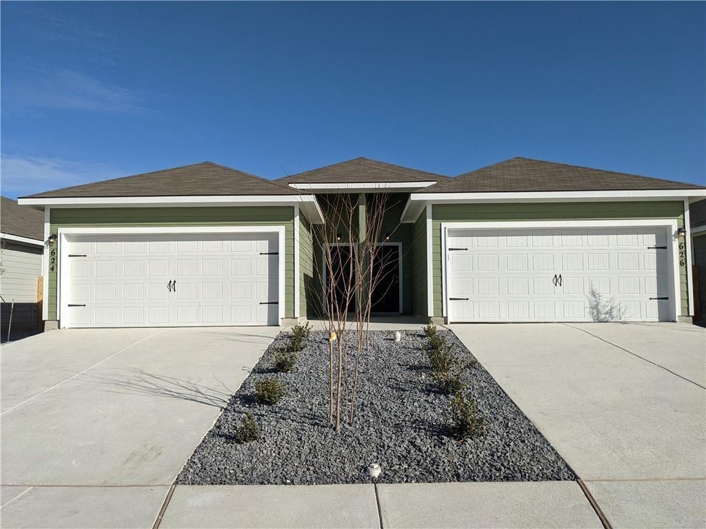 626 Heathers Wy, Seguin, TX 78155 Townhome Rentals in Seguin TX