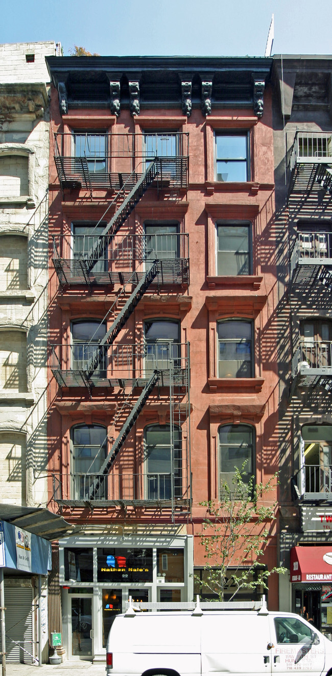 22 Warren St, New York, NY 10007 - Apartments in New York, NY ...