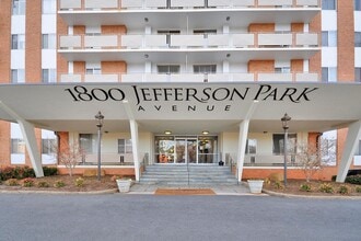 Building Photo - 1800 Jefferson Park Ave