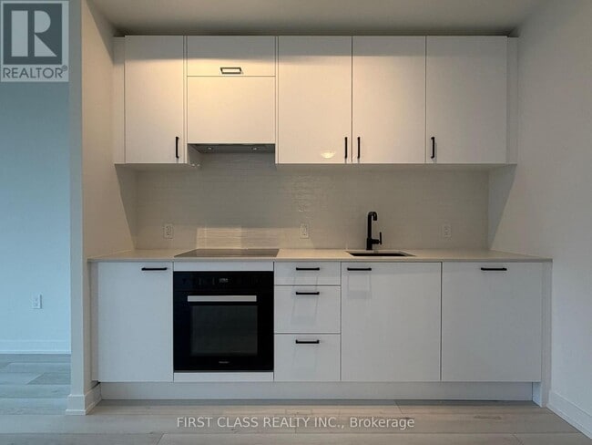 Building Photo - 1 Quarrington Lane