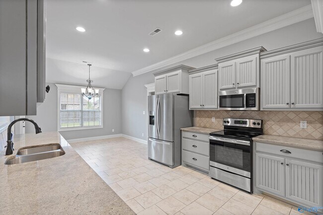 Foto del edificio - 13173 Callaway Dr