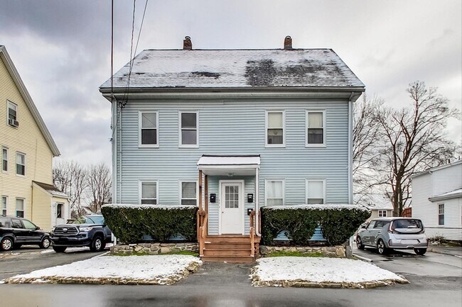 Building Photo - 16 Carlmark St