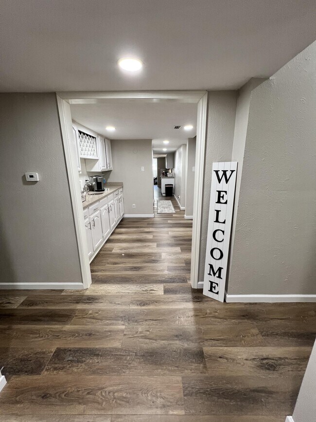 Foto del edificio - 6504 Blue Ridge Trail