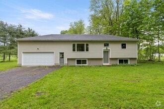 Building Photo - 7377 Merriman Rd