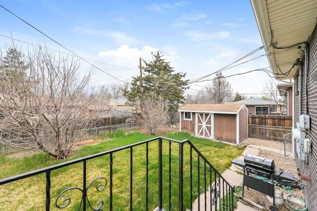 Foto del edificio - Spacious 2-Bedroom Single-Family with Mode...