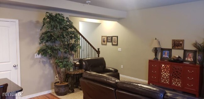 Building Photo - 3 br, 2 bath Townhome - 5473 Aspen Meadow Ln