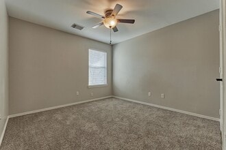 Building Photo - 34 Marble Rock Pl