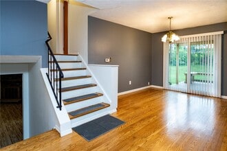 Building Photo - 36 Brendan Cir