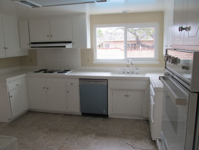 Foto del edificio - 522 E Collins Ave