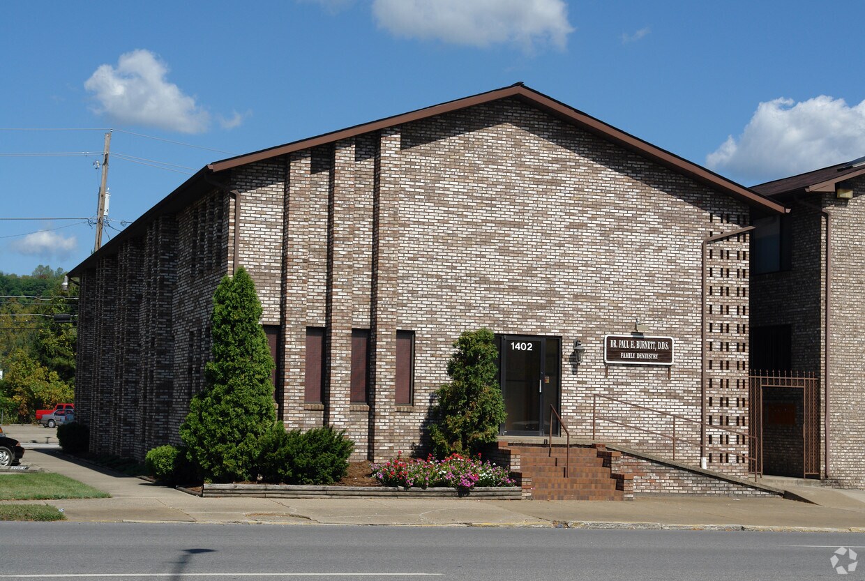 Foto principal - 1402-1412 3rd Ave